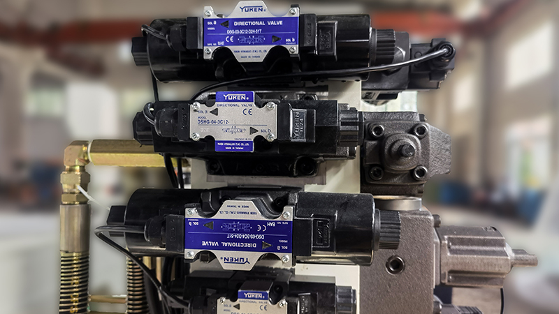 注塑機油路系統
